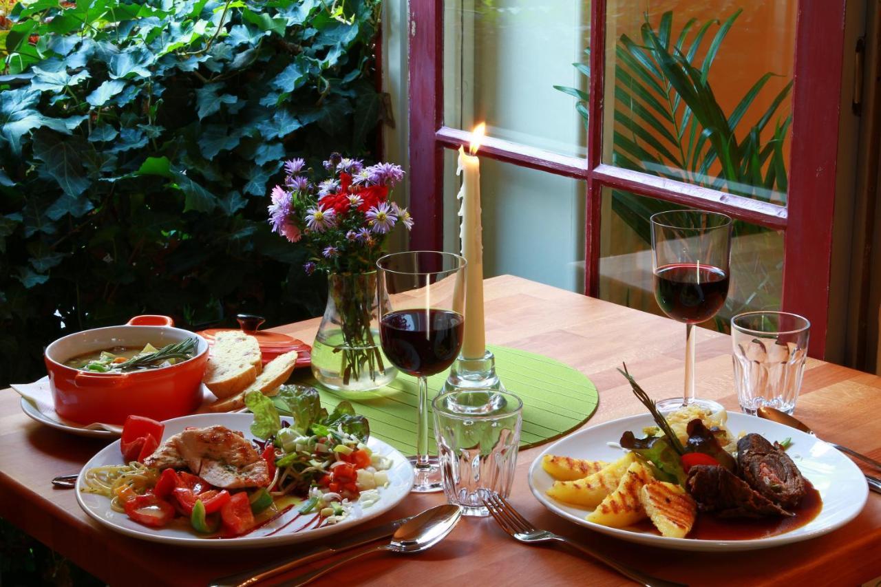 Altstadtwohnung Kromers & Restaurant Эрфурт Экстерьер фото